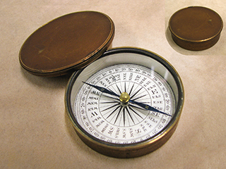 Victorian travellers brass cased pocket compass circa 1870